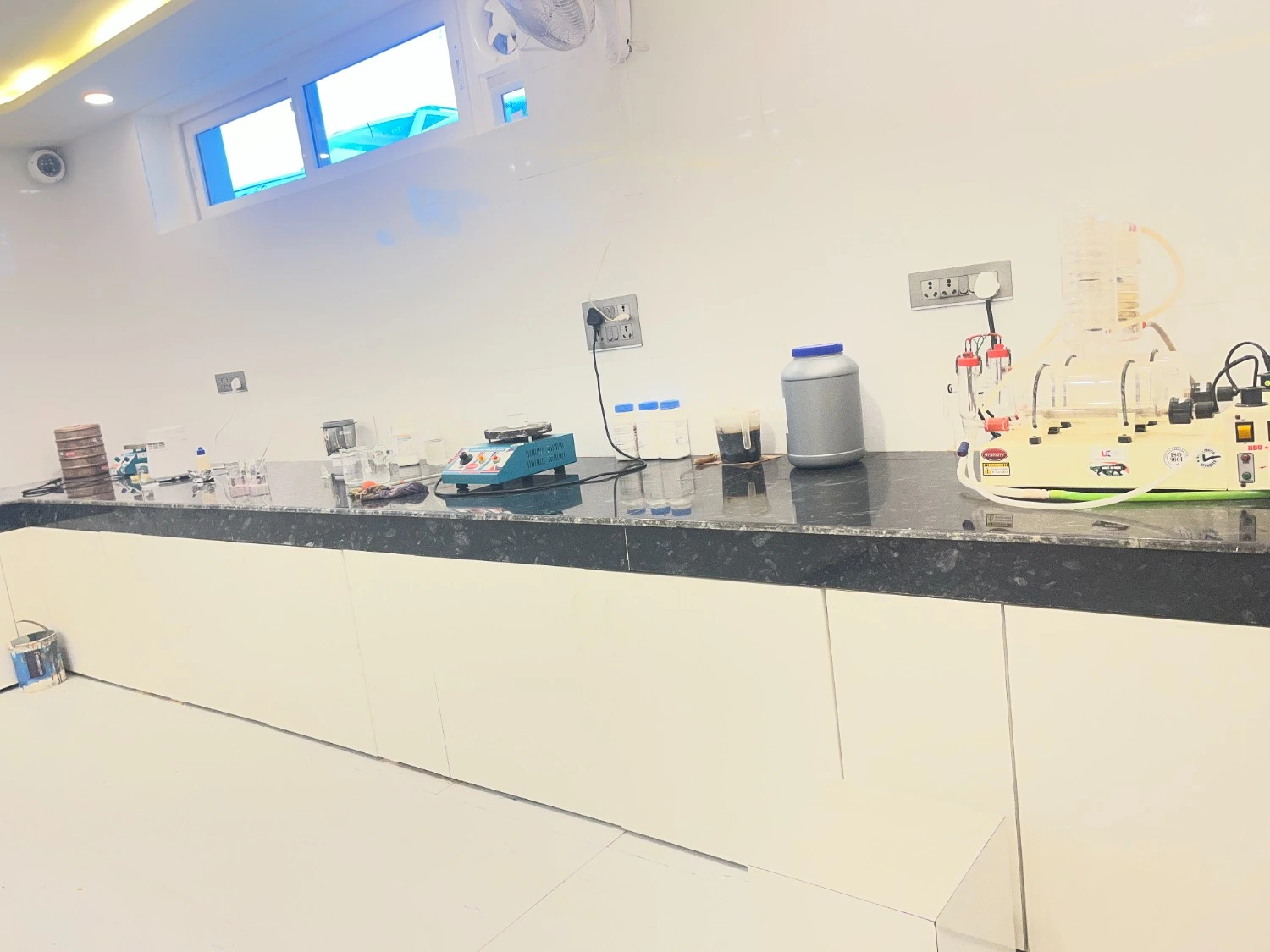 lab-img-2